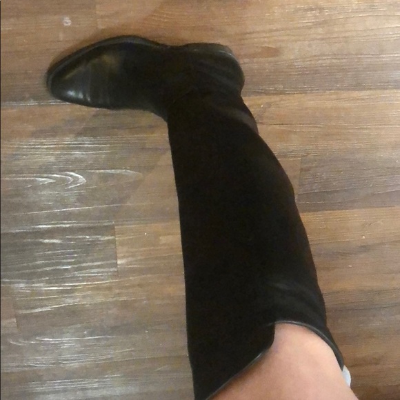 Stuart Weitzman 5050 Boots- All Leather- Size 6 - Picture 4 of 6